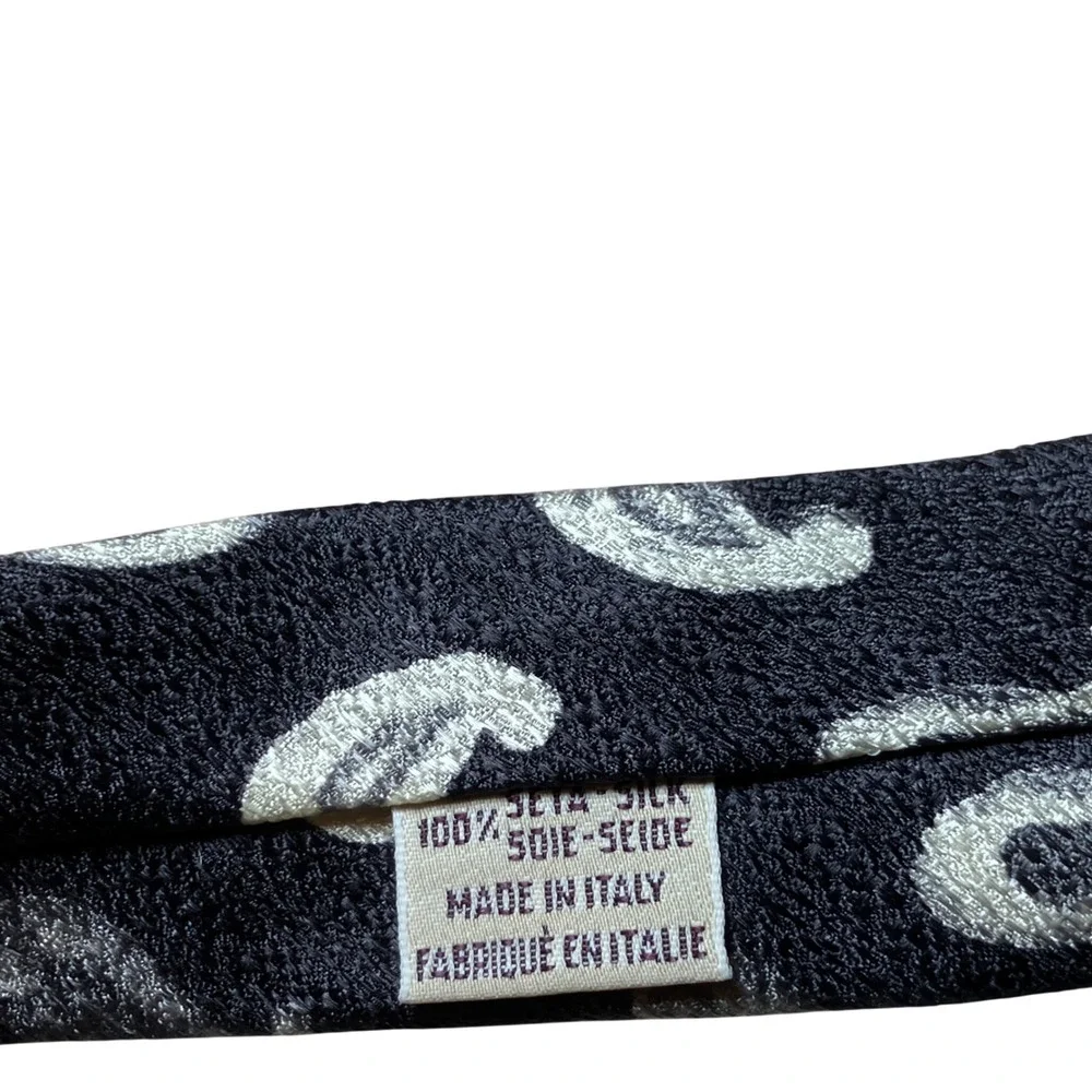 Joseph Abboud Necktie Mens Black Silver Paisley Silk  Designer Made in Italy